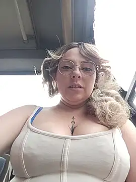 madelaine- online show from 02/25/26, 07:01