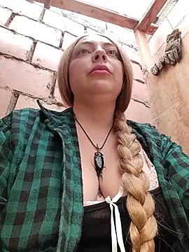 madelaine- online show from 05/29/26, 04:27