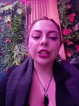 madelaine- online show from 06/06/26, 07:29