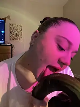 DaisyBooom online show from 02/16/25, 07:16