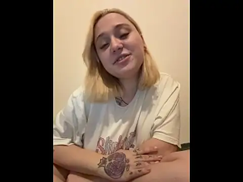 DaisyBooom online show from 03/01/26, 07:27