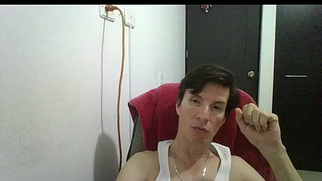 Snapshot of fieryloves chatting on 12/17/24, 03:50 fieryloves online show from 12/17/24, 03:50
