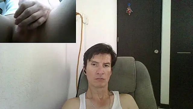 Snapshot of fieryloves chatting on 12/17/24, 07:37 fieryloves online show from 12/17/24, 07:37