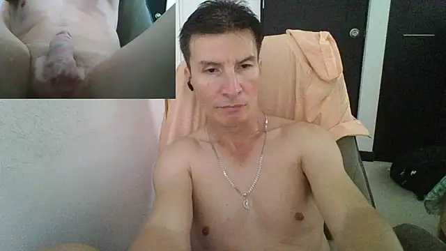 Snapshot of fieryloves chatting on 01/01/25, 07:32 fieryloves online show from 01/01/25, 07:32