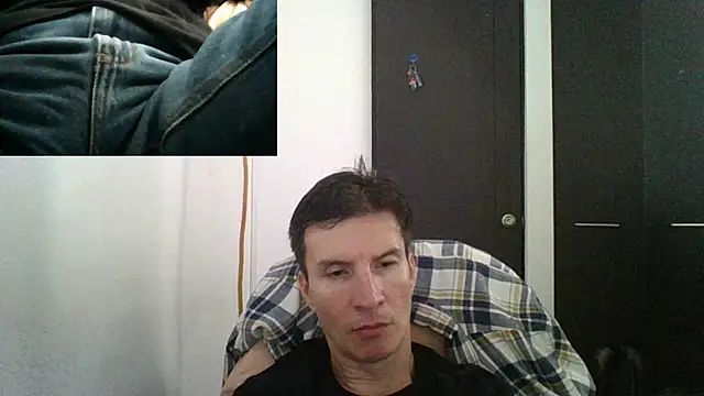 Snapshot of fieryloves chatting on 01/12/25, 02:19 fieryloves online show from 01/12/25, 02:19