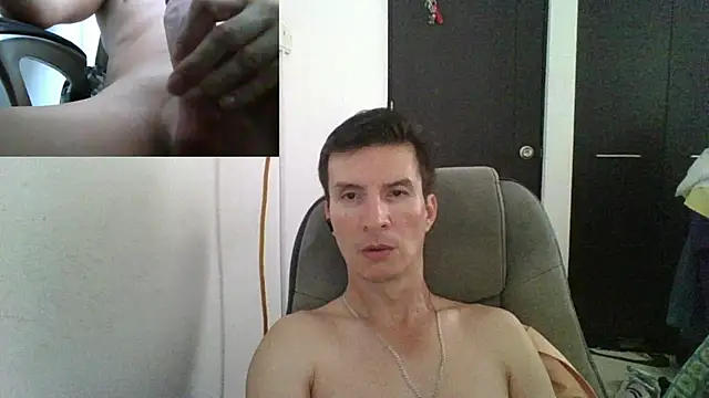 Snapshot of fieryloves chatting on 01/21/25, 08:54 fieryloves online show from 01/21/25, 08:54