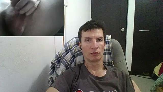 Snapshot of fieryloves chatting on 01/26/25, 10:35 fieryloves online show from 01/26/25, 10:35