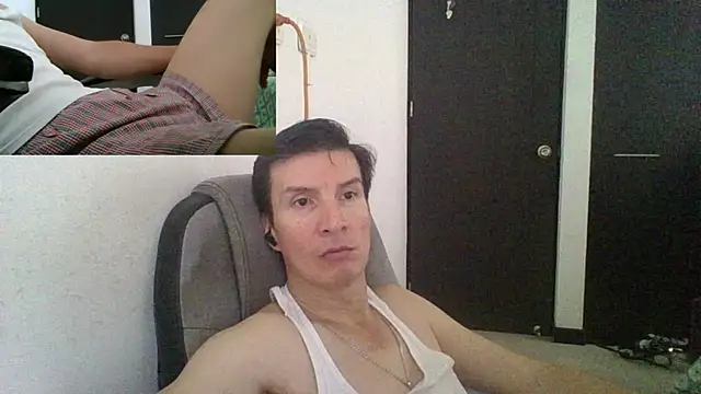 Snapshot of fieryloves chatting on 02/13/25, 01:05 fieryloves online show from 02/13/25, 01:05