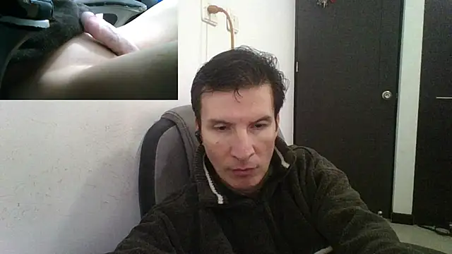 Snapshot of fieryloves chatting on 02/15/25, 02:11 fieryloves online show from 02/15/25, 02:11