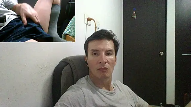 Snapshot of fieryloves chatting on 03/19/25, 02:48 fieryloves online show from 03/19/25, 02:48