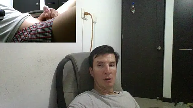 Snapshot of fieryloves chatting on 03/21/25, 02:39 fieryloves online show from 03/21/25, 02:39