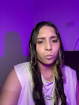 valentina jonnes1 online show from 04/05/26, 04:31