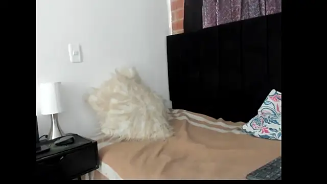 Evaaross 2345 online show from 01/09/25, 07:40