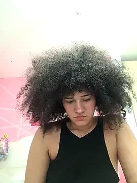 Snapshot of TwerkingAss chatting on 12/22/24, 03:33 TwerkingAss online show from 12/22/24, 03:33