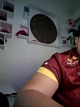 Snapshot of TwerkingAss chatting on 12/23/24, 05:28 TwerkingAss online show from 12/23/24, 05:28