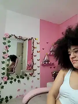 Snapshot of TwerkingAss chatting on 12/23/24, 08:55 TwerkingAss online show from 12/23/24, 08:55