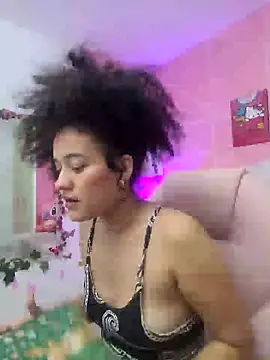 Snapshot of TwerkingAss chatting on 01/25/25, 04:13 TwerkingAss online show from 01/25/25, 04:13