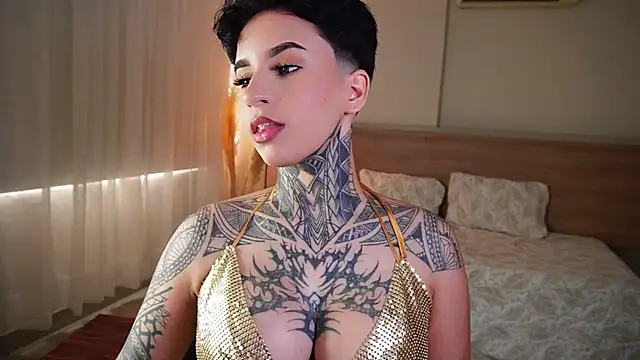 AliceShazaham  online show from 10/18/25, 03:46