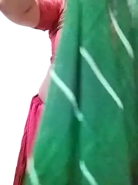 Snapshot of PayalSharmahot143 chatting on 02/07/25, 08:01 PayalSharmahot143 online show from 02/07/25, 08:01