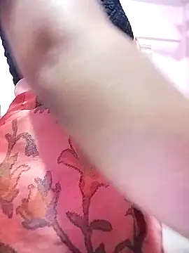 Snapshot of PayalSharmahot143 chatting on 02/23/25, 01:57 PayalSharmahot143 online show from 02/23/25, 01:57