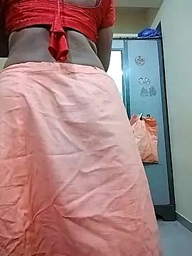 Snapshot of PayalSharmahot143 chatting on 03/17/25, 04:11 PayalSharmahot143 online show from 03/17/25, 04:11