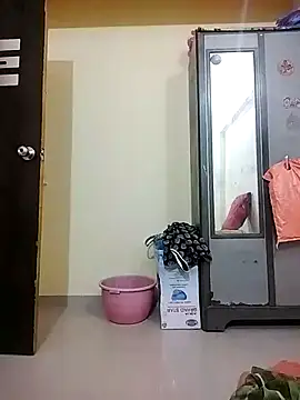 Snapshot of PayalSharmahot143 chatting on 03/19/25, 09:06 PayalSharmahot143 online show from 03/19/25, 09:06