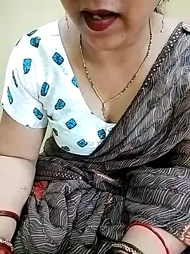 Snapshot of PayalSharmahot143 chatting on 09/10/25, 08:36 PayalSharmahot143 online show from 09/10/25, 08:36