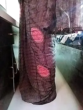 Snapshot of PayalSharmahot143 chatting on 09/20/25, 02:01 PayalSharmahot143 online show from 09/20/25, 02:01