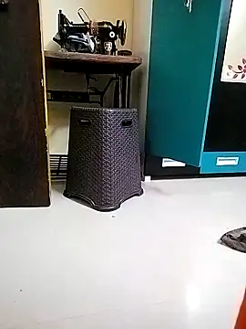 Snapshot of PayalSharmahot143 chatting on 10/15/25, 03:45 PayalSharmahot143 online show from 10/15/25, 03:45