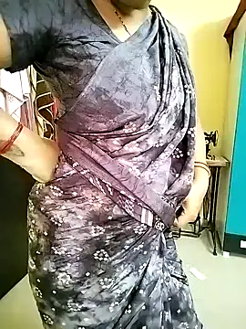 Snapshot of PayalSharmahot143 chatting on 10/20/25, 02:01 PayalSharmahot143 online show from 10/20/25, 02:01