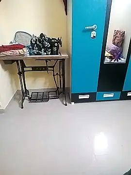 Snapshot of PayalSharmahot143 chatting on 10/30/25, 06:52 PayalSharmahot143 online show from 10/30/25, 06:52