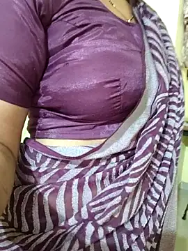 PayalSharmahot143 online show from 05/05/26, 12:29
