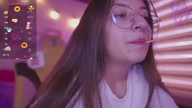 milly kenner online show from 04/15/26, 07:58