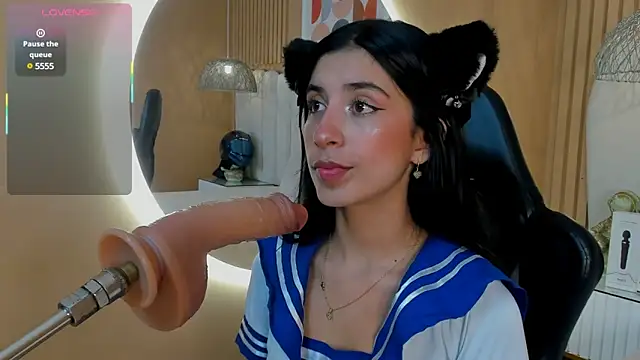 Snapshot of zia_cooper chatting on 02/16/25, 06:43 zia cooper online show from 02/16/25, 06:43