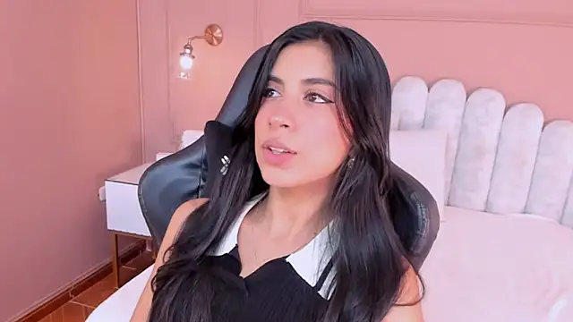 zia cooper online show from 03/20/26, 06:46