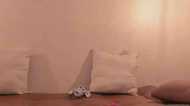 Snapshot of RedMeloddy chatting on 01/26/25, 01:20 RedMeloddy online show from 01/26/25, 01:20