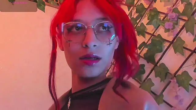 Snapshot of RedMeloddy chatting on 11/20/25, 09:25 RedMeloddy online show from 11/20/25, 09:25