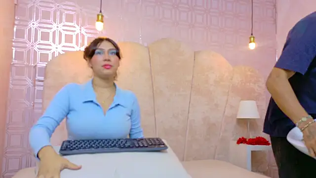 Annyeli online show from 04/11/26, 02:27