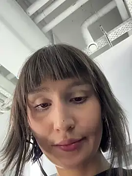 bigbabykiki online show from 12/22/24, 09:22