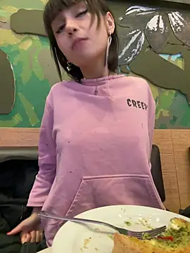 bigbabykiki online show from 02/03/25, 06:45