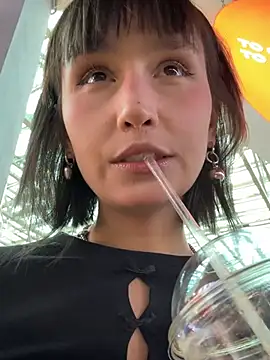 bigbabykiki online show from 02/16/25, 01:27