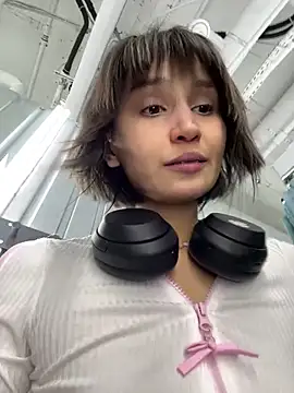 bigbabykiki online show from 02/21/25, 05:13