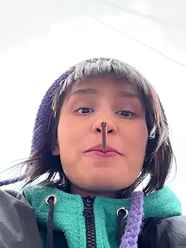 bigbabykiki online show from 02/27/25, 08:39