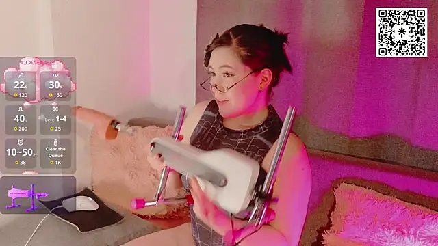 Snapshot of Amoki_Uki chatting on 02/19/26, 08:54 Amoki Uki online show from 02/19/26, 08:54