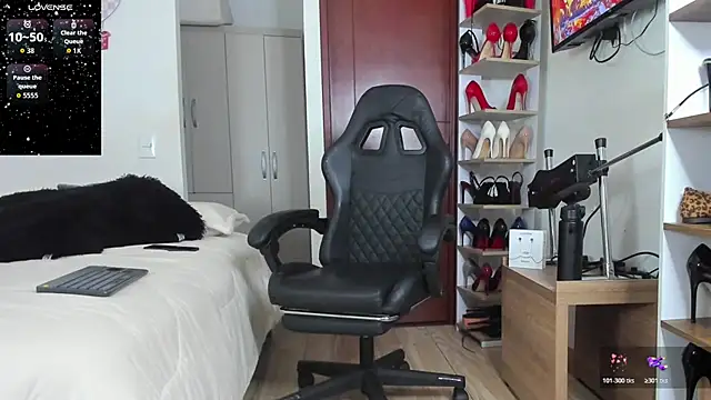 SophieBaker   online show from 02/22/26, 01:18