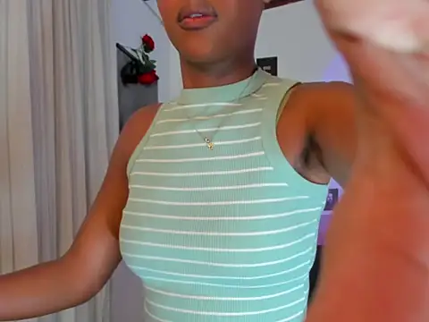 Snapshot of irisallen12 chatting on 10/02/25, 11:56 irisallen12 online show from 10/02/25, 11:56