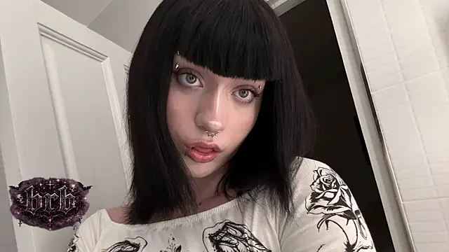 Vailyreb  online show from 07/04/26, 10:43