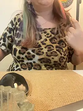 Snapshot of Popinasq chatting on 09/21/25, 05:20 Popinasq online show from 09/21/25, 05:20