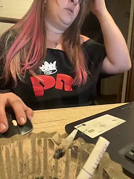 Snapshot of Popinasq chatting on 04/26/26, 05:05 Popinasq online show from 04/26/26, 05:05