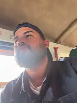 GABRIELGARCIA1313 online show from 02/02/26, 05:00